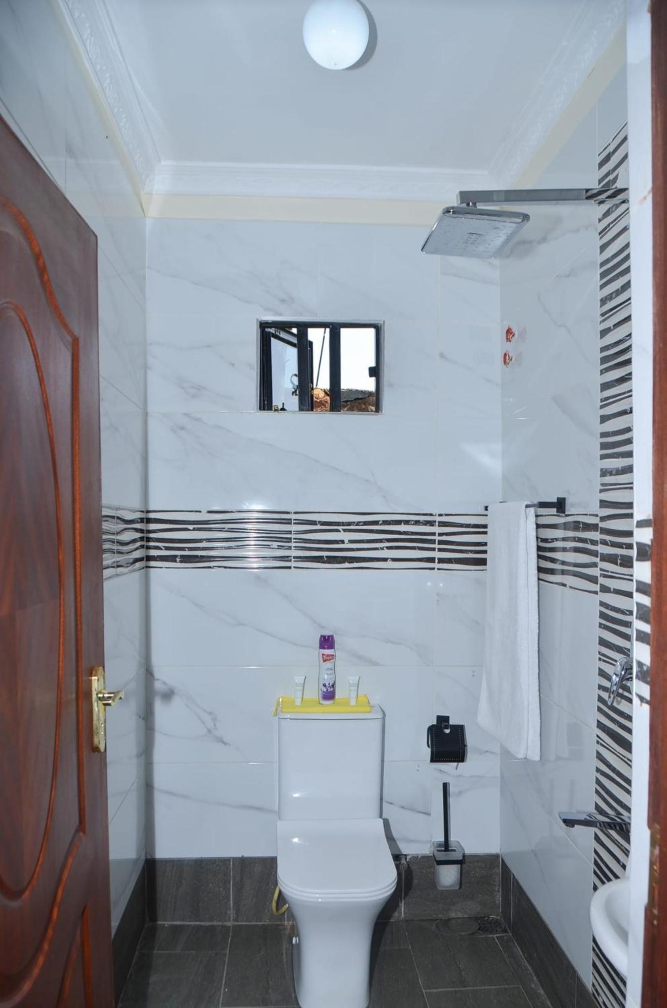 Prime Nomads Apartment Kisumu Exterior photo